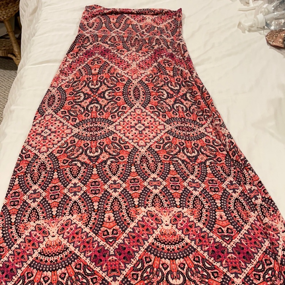 Pink tribal stretchy maxi skirt
